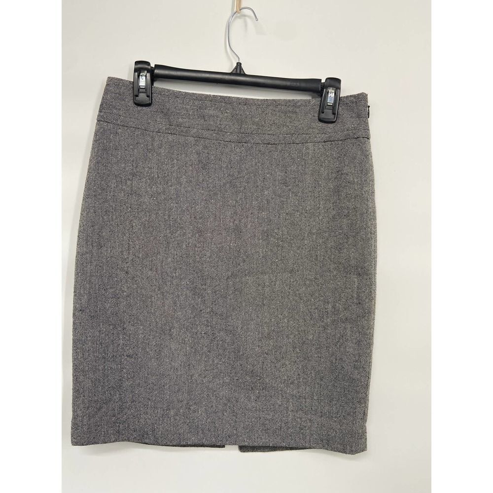 The Limited Collection Black A Line Skirt Size 4 - Picture 4 of 16